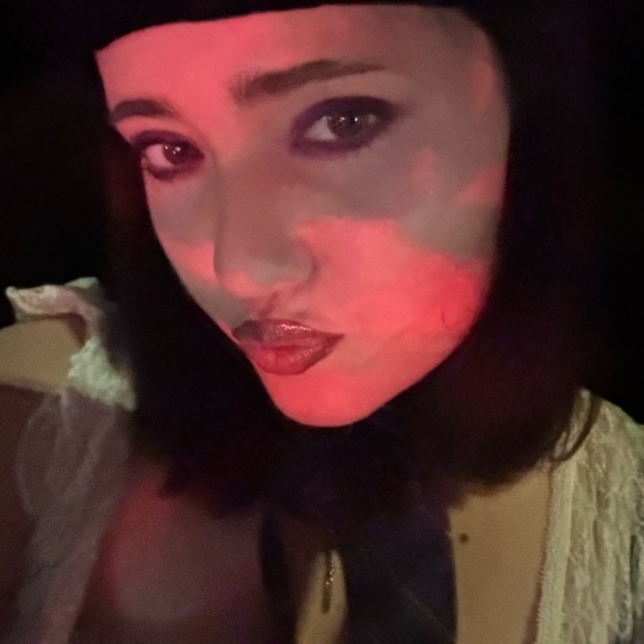 Meet your Posher, Lou <3 - Picture 11 of 11